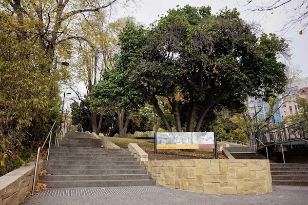 Stairs to Franklin Square